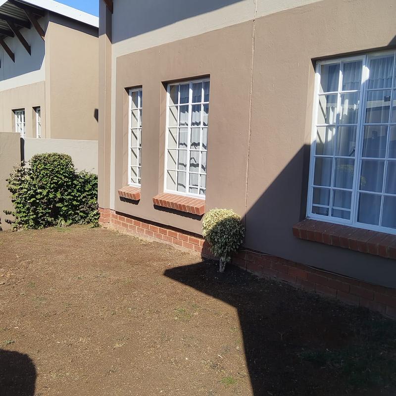 To Let 3 Bedroom Property for Rent in Waterval East North West